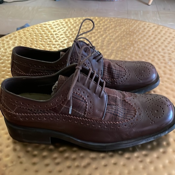 Kenneth Cole Oxfords - Picture 2 of 4